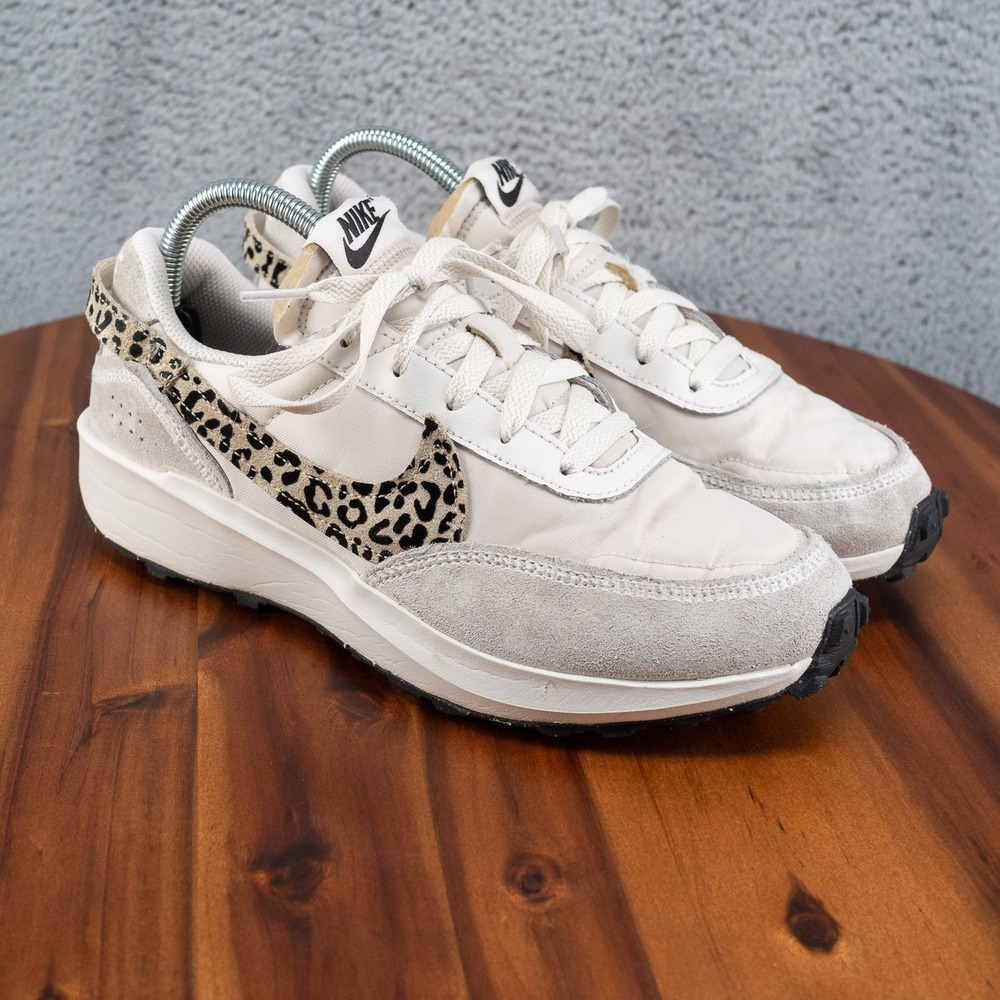 New Nike Women's Waffle Debut Cream Leopard Swoosh Sneakers Size 8.5